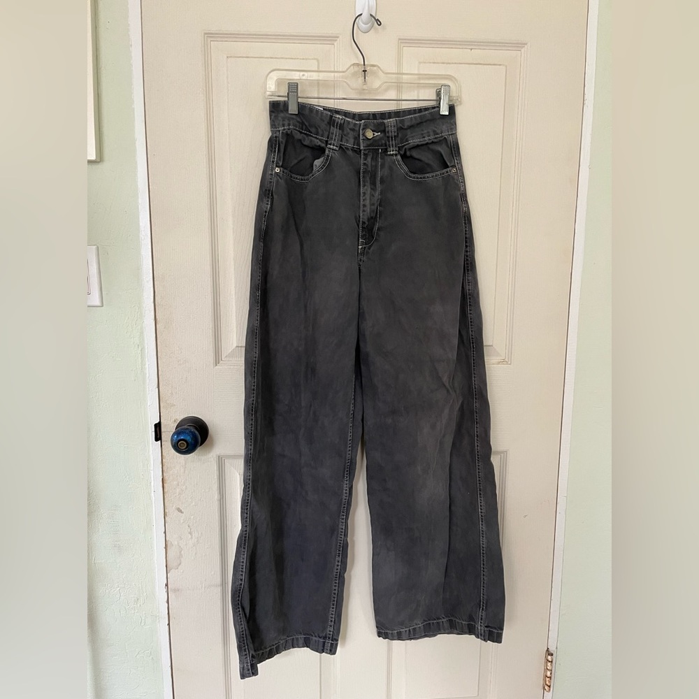 WEWOREWHAT jeans 27 high rise wide leg flare y2k baggy grunge hippie